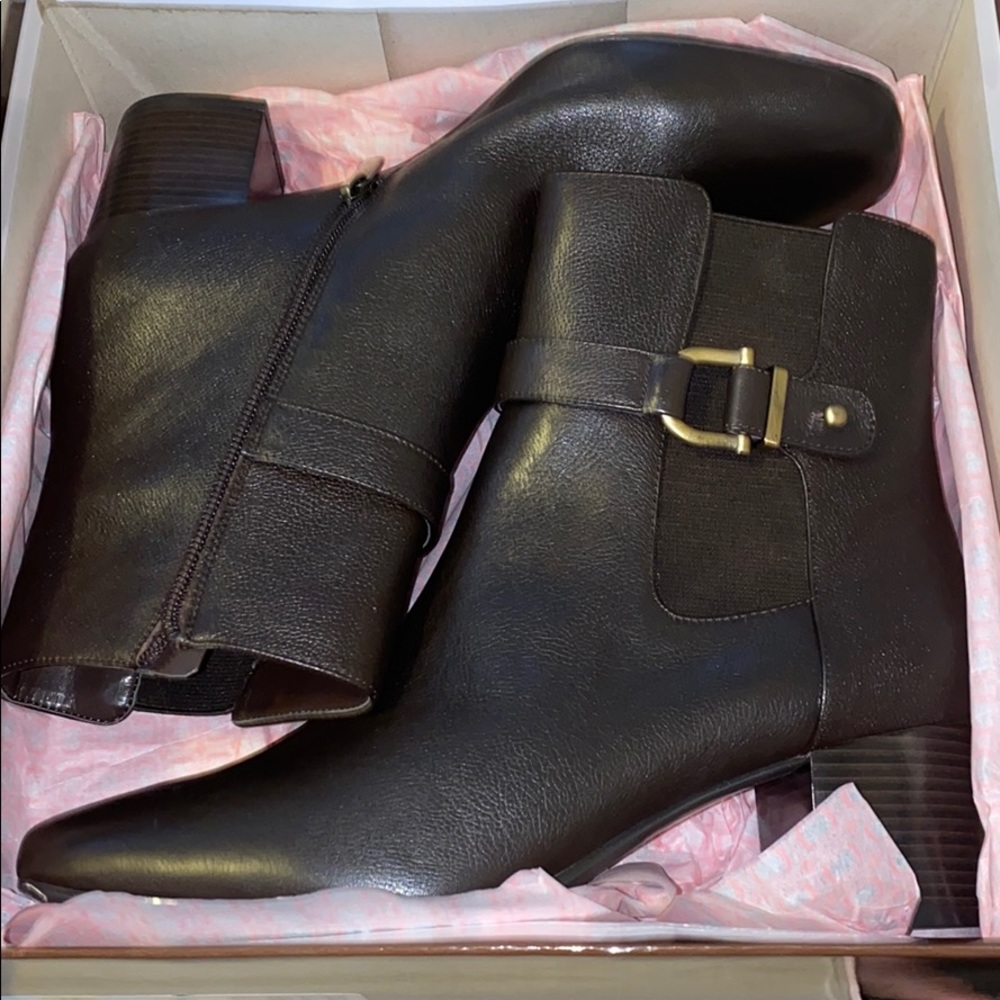 Calf high boots